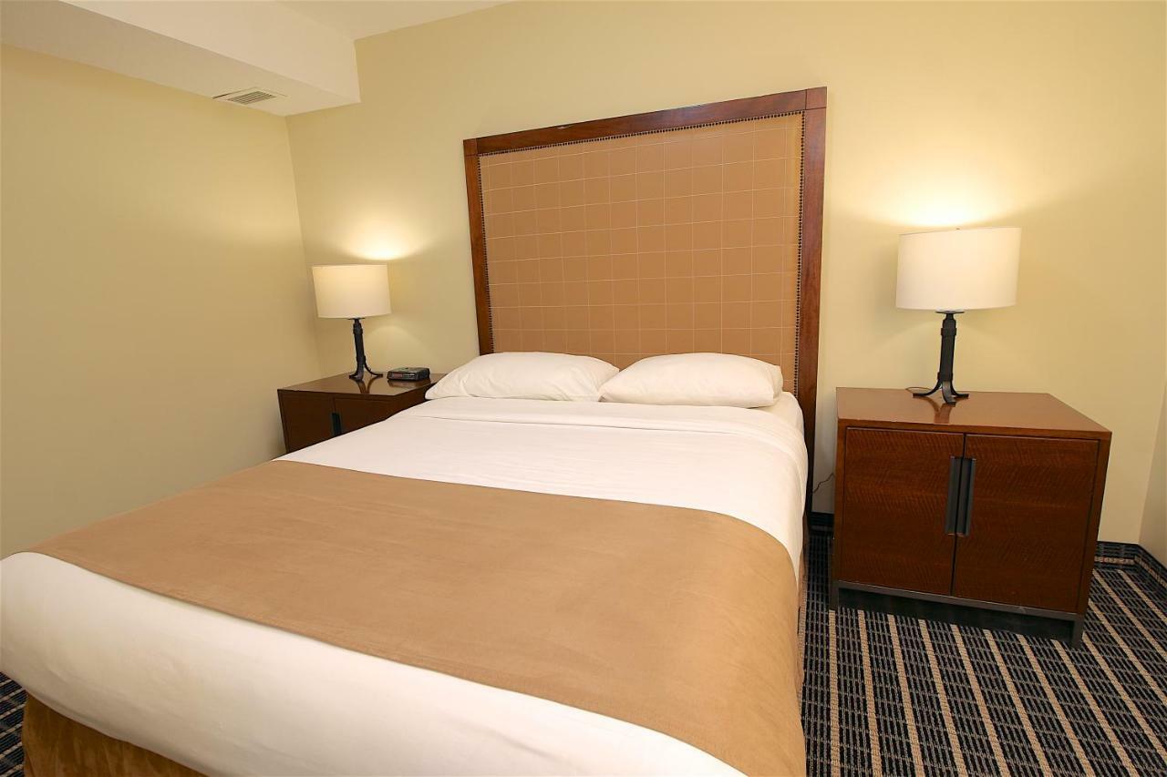 Medicine Hat Inn & Suites Zewnętrze zdjęcie